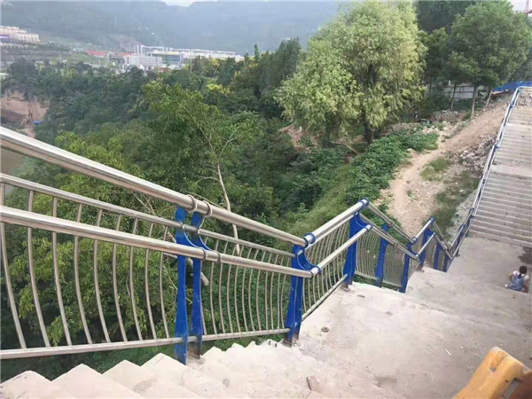 镇江不锈钢桥梁栏杆